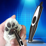 Pet Shaving Pet Hair Clippers Shaver Dog Hair Pusher in use on a pet's paw.